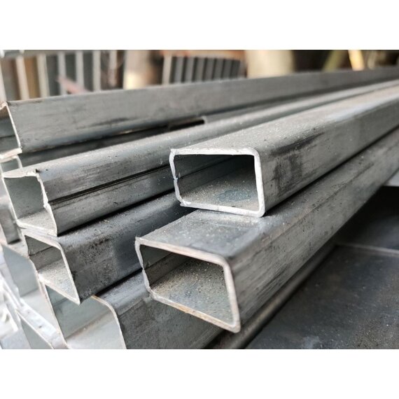 Труба оцинкованная профильная