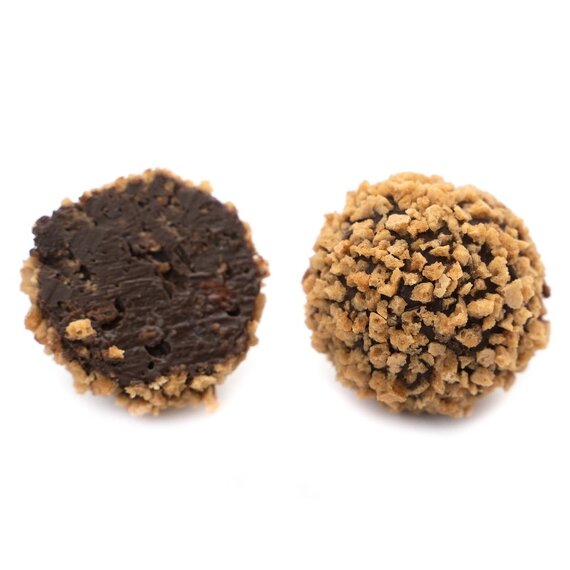 Конфеты трюфель с карамельной крошкой, изделие кондитерское