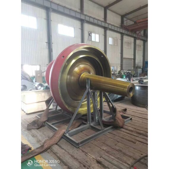 Обработка и литейное производство отливок по чертежам заказчика, поковок, штамповок деталей и запчастей является основным и главным направлением услуг нашей компании.