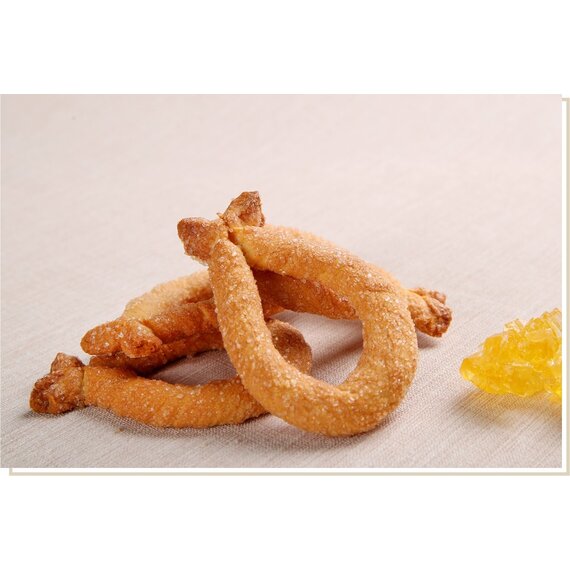 Печенье в форме Петельки в сахаре