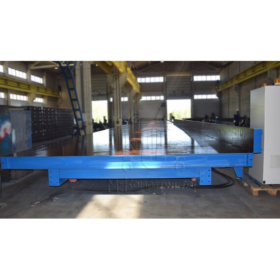 Поворотный вибростол