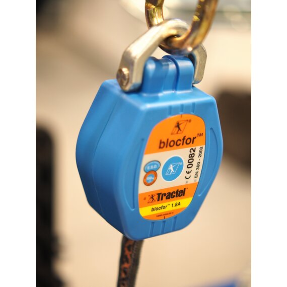 Страховочное устройство втягивающего типа BLOCFOR™ 1,8A ESD-M10-47 150KG