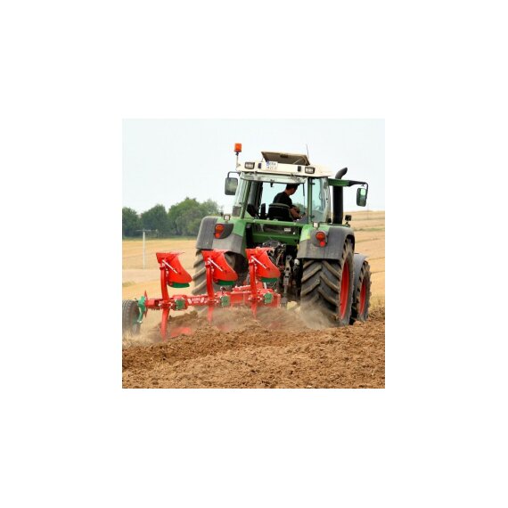 Плуг оборотный с рессорной защитой AGRO-MASZ PO- 3+1 S