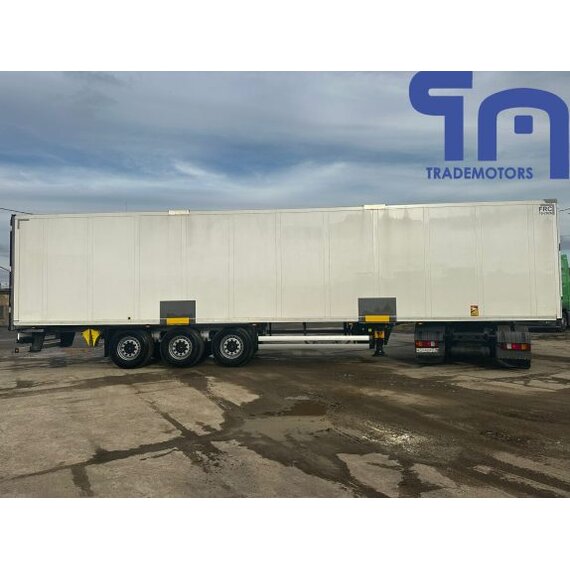 000.Полуприцеп-рефрижератор 937702(102030)