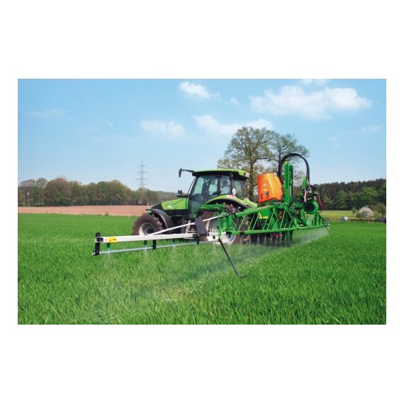 Навесной опрыскиватель AMAZONE UF