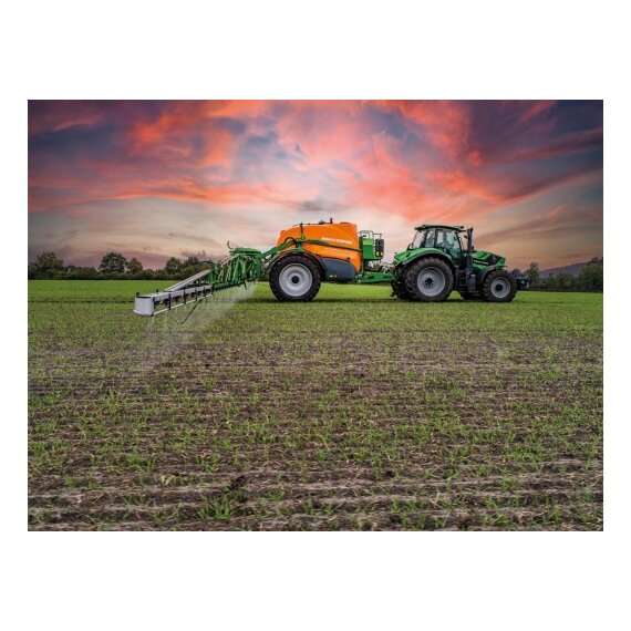 Прицепной опрыскиватель AMAZONE UX