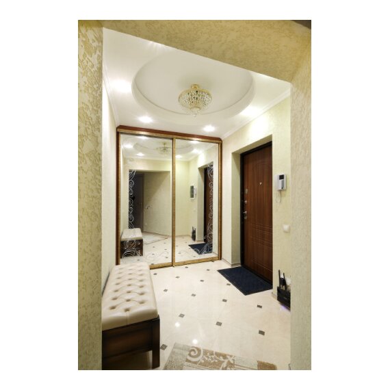 Зеркальный шкаф в позолоченном профиле