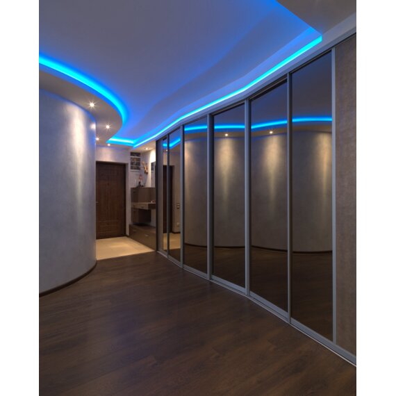 Встроенный зеркальный шестистворчатый шкаф-купе