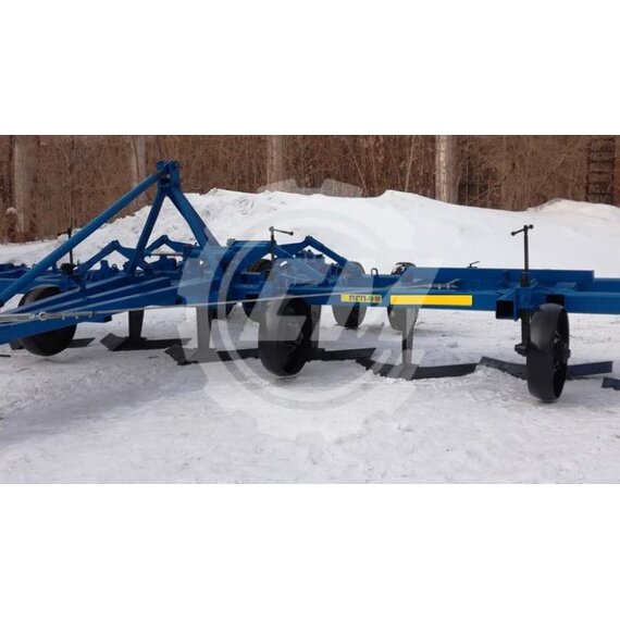 Плоскорез-глубокорыхлитель прицепной ПГП-9