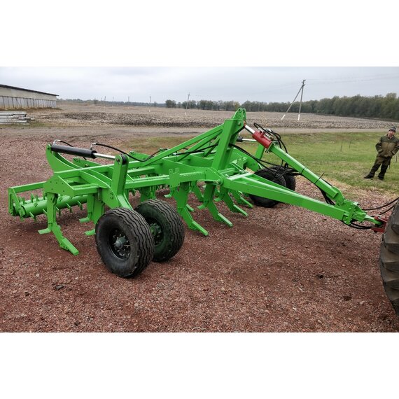 Глубокорыхлитель «ЧГ-400» (300...360 л.с.)