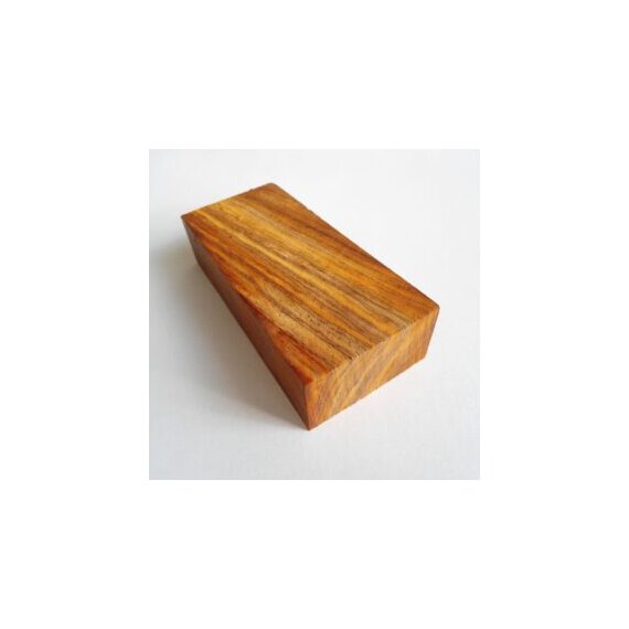 Кокоболо, брусок обработанный воском