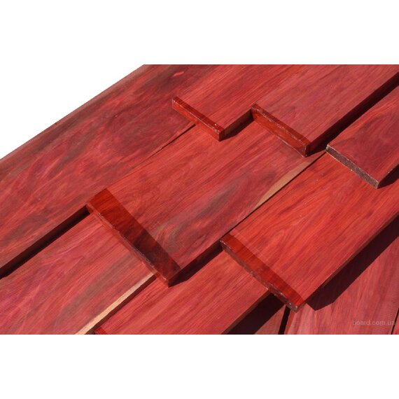 Доска из Падука